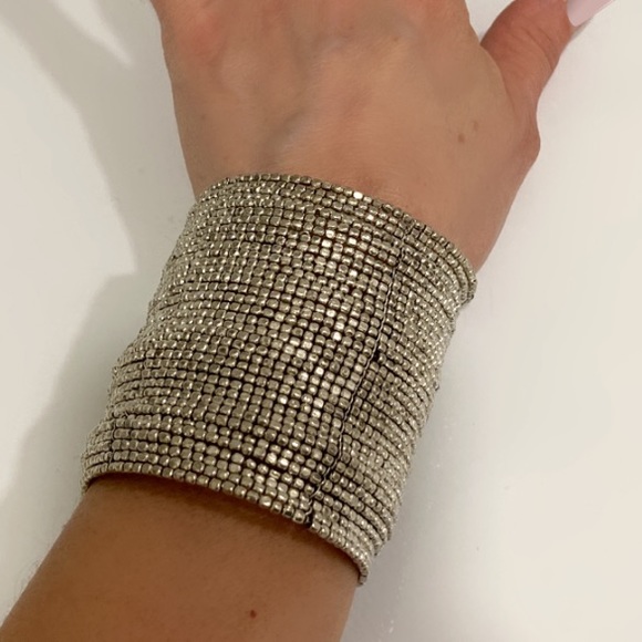 Beaded silver cube cuff bracelet - Picture 2 of 4